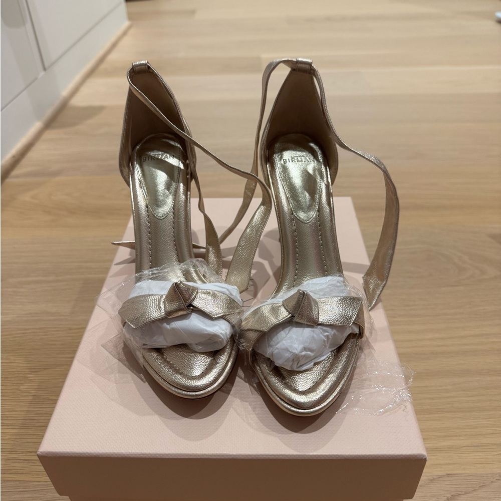 Alexandre Birman Clarita golden heels size 39.5